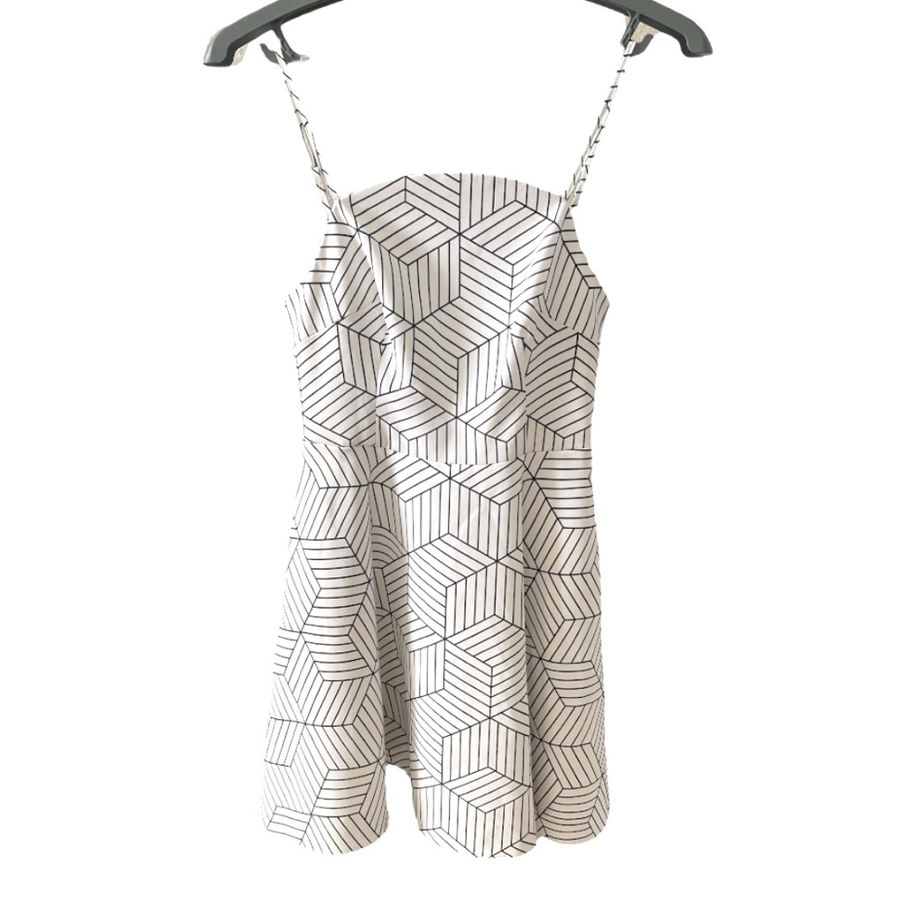 Keepsake Luck Now Fit & Flare Mini Dress Geometric Print White Black Size S